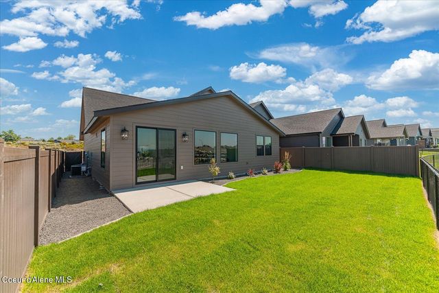 3509 Blaze Lp, Post Falls, ID 83854