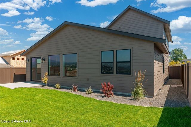 3509 Blaze Lp, Post Falls, ID 83854