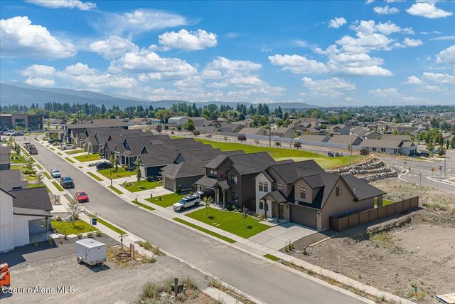 3509 Blaze Lp, Post Falls, ID 83854