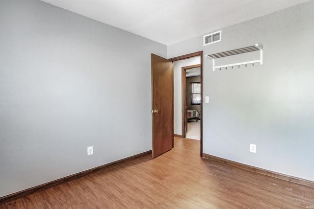 4528 Aboite Lake Drive, Fort Wayne, IN 46804