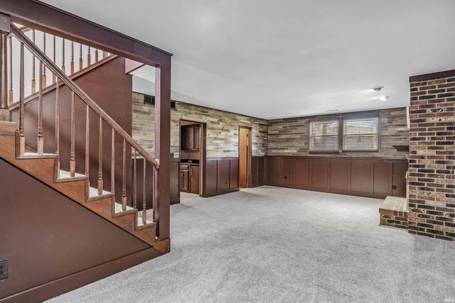 4528 Aboite Lake Drive, Fort Wayne, IN 46804