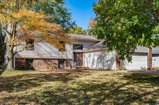 4528 Aboite Lake Drive, Fort Wayne, IN 46804