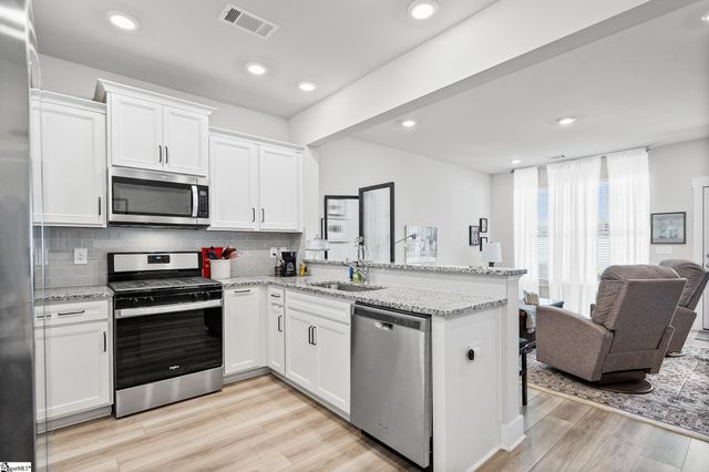 115 Shallons Drive, Greenville, SC 29609
