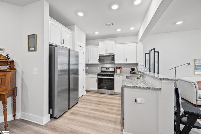115 Shallons Drive, Greenville, SC 29609