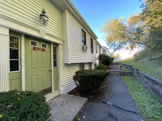 99 Aspetuck Village 99, New Milford, CT 06776