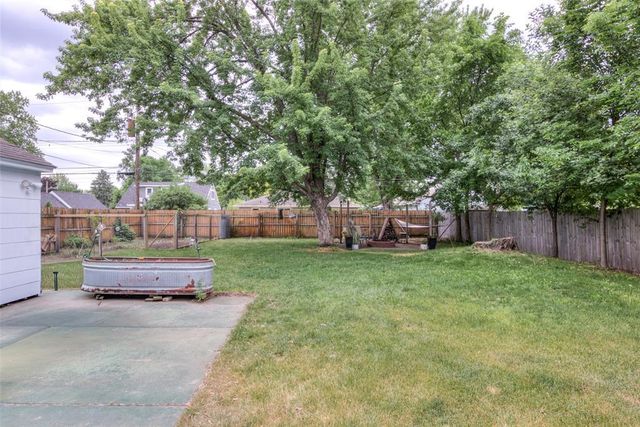 109 E Grant Avenue, Eau Claire, WI 54701