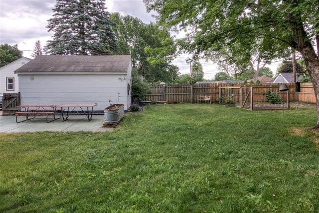 109 E Grant Avenue, Eau Claire, WI 54701