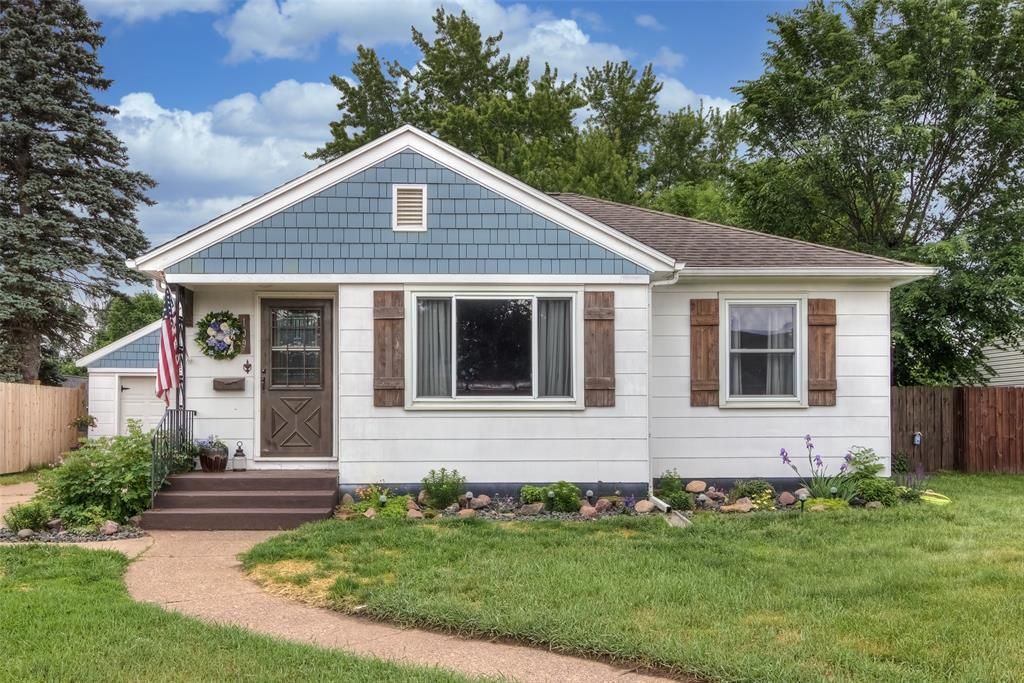 109 E Grant Avenue, Eau Claire, WI 54701
