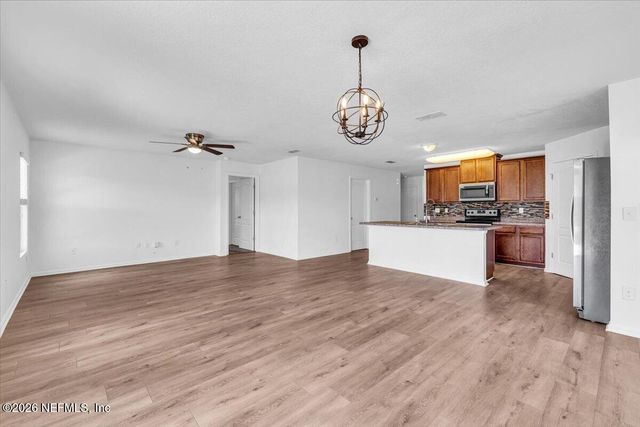 10281 MAGNOLIA HILLS Drive, Jacksonville, FL 32210