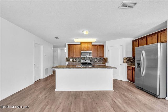 10281 MAGNOLIA HILLS Drive, Jacksonville, FL 32210