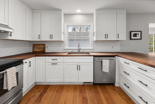 1055 Grand Concourse Street, James Island, SC 29412