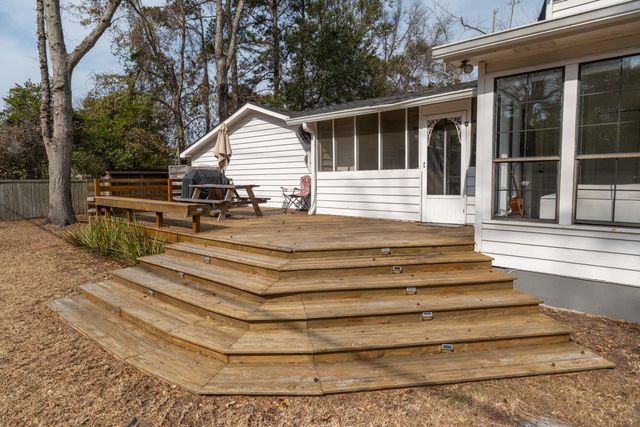 1055 Grand Concourse Street, James Island, SC 29412