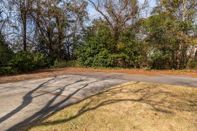 1055 Grand Concourse Street, James Island, SC 29412