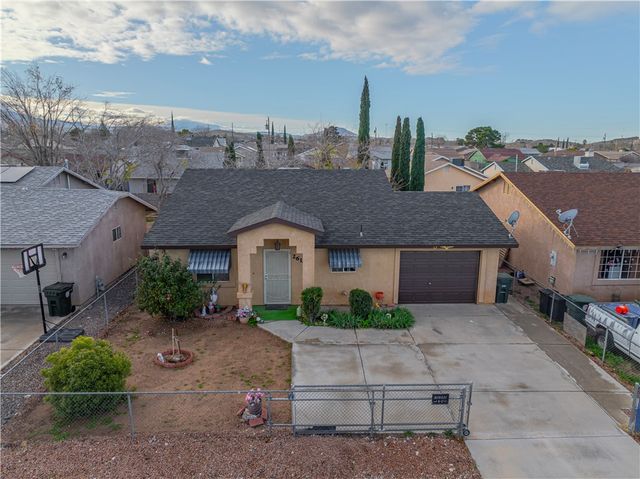 2616 Wikieup Avenue, Kingman, AZ 86401