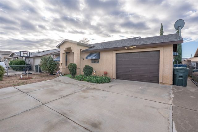 2616 Wikieup Avenue, Kingman, AZ 86401