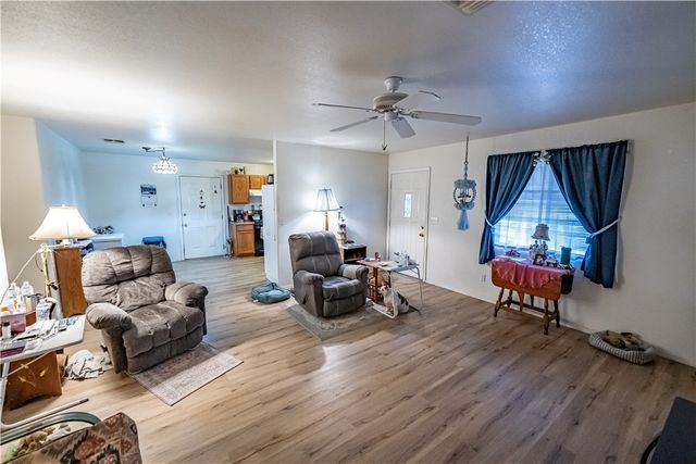 2616 Wikieup Avenue, Kingman, AZ 86401