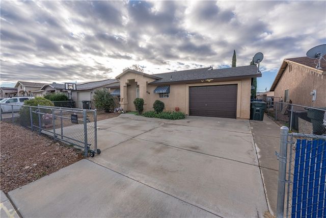 2616 Wikieup Avenue, Kingman, AZ 86401
