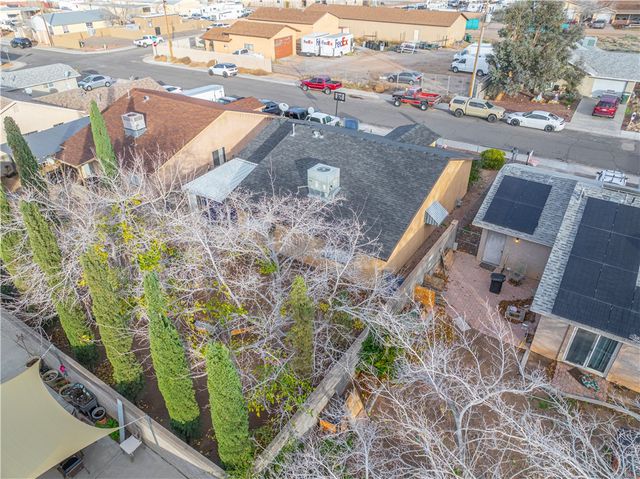 2616 Wikieup Avenue, Kingman, AZ 86401