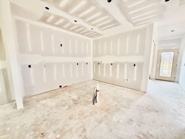 347 Estates Drive, Smithville, TN 37166