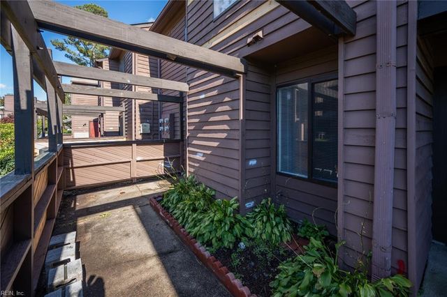 413 Turnbridge CLS, Virginia Beach, VA 23452