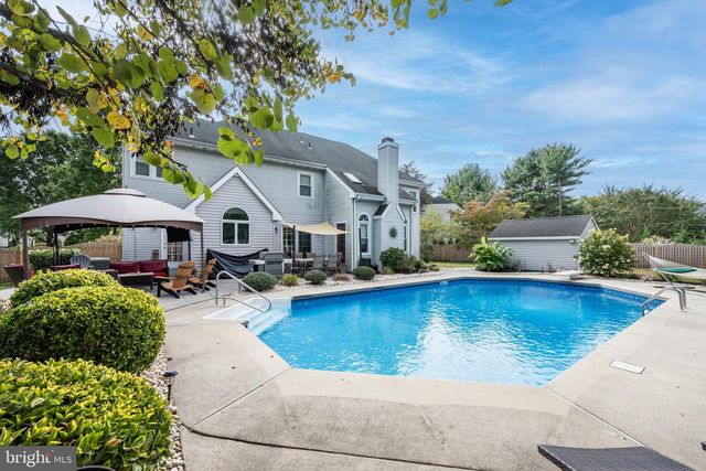 12 BUTLER CT, Medford, NJ 08055