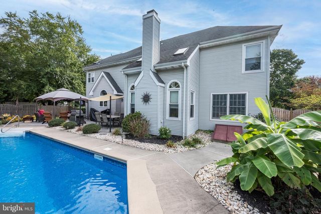 12 BUTLER CT, Medford, NJ 08055