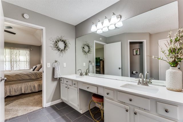 4733 Baytree Drive, Fort Worth, TX 76137