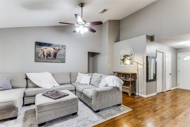 4733 Baytree Drive, Fort Worth, TX 76137