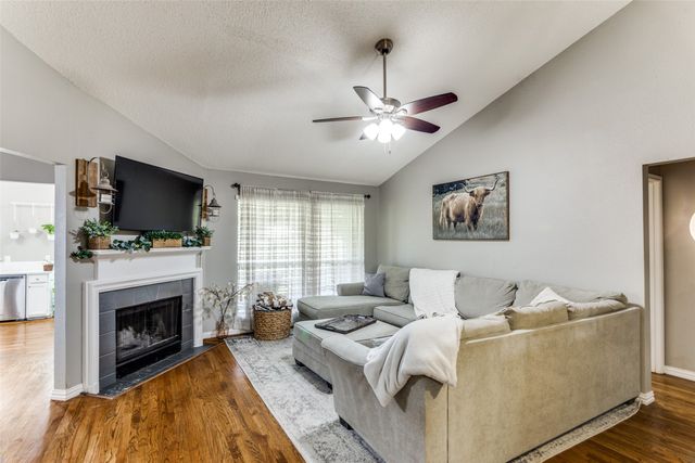 4733 Baytree Drive, Fort Worth, TX 76137