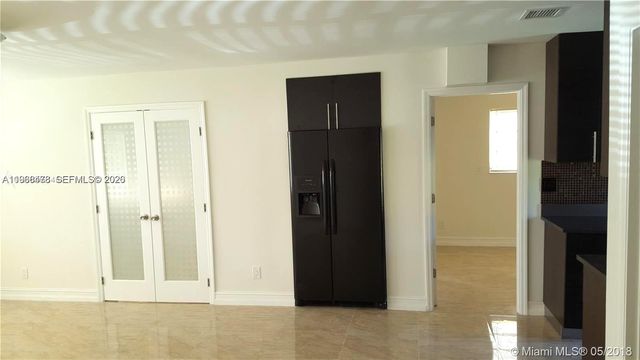 2443 Coolidge St, Hollywood, FL 33020