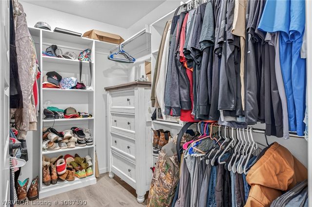 370 Meadors Drive, Alma, AR 72921