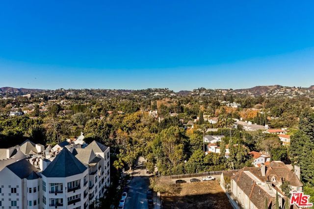 10350 Wilshire Boulevard 1102, Los Angeles, CA 90024