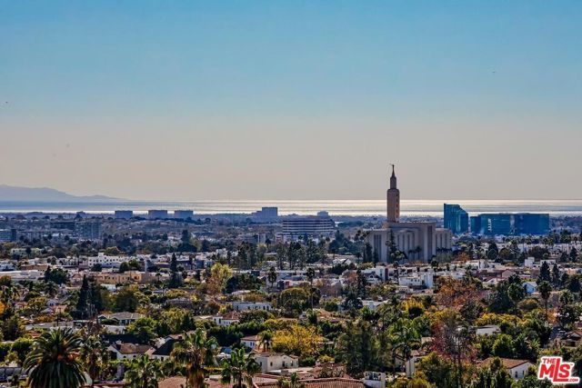 10350 Wilshire Boulevard 1102, Los Angeles, CA 90024