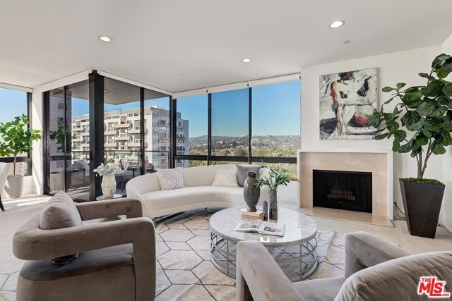 10350 Wilshire Boulevard 1102, Los Angeles, CA 90024