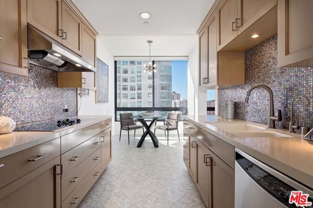 10350 Wilshire Boulevard 1102, Los Angeles, CA 90024