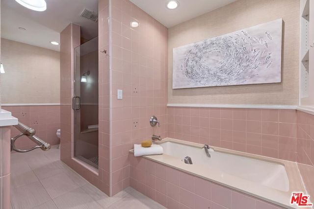 10350 Wilshire Boulevard 1102, Los Angeles, CA 90024