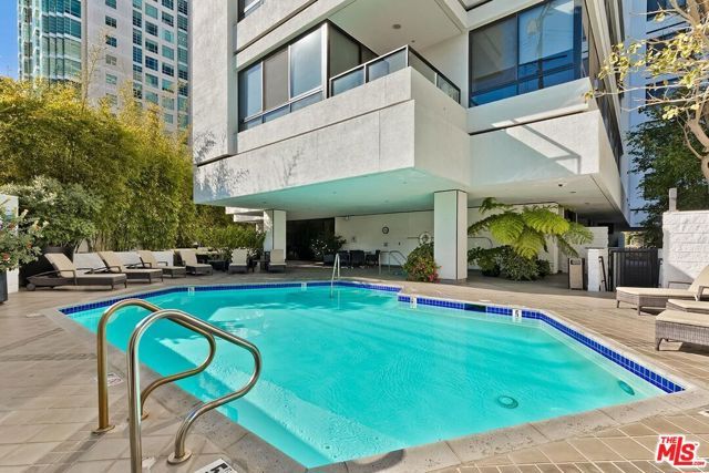 10350 Wilshire Boulevard 1102, Los Angeles, CA 90024