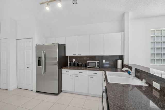 9527 Cherry Blossom Court, Boynton Beach, FL 33437