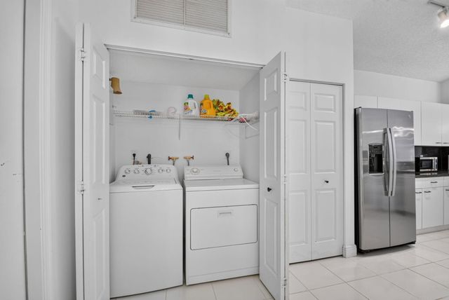9527 Cherry Blossom Court, Boynton Beach, FL 33437