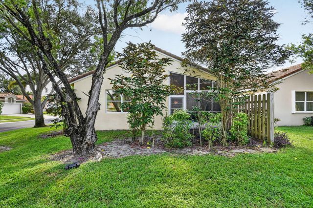 9527 Cherry Blossom Court, Boynton Beach, FL 33437