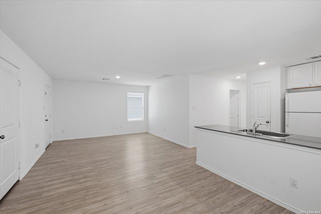 20448 Red Coral, San Antonio, TX 78264