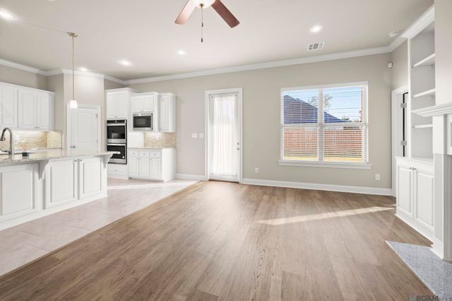 15145 Germany Oaks Blvd, Prairieville, LA 70769