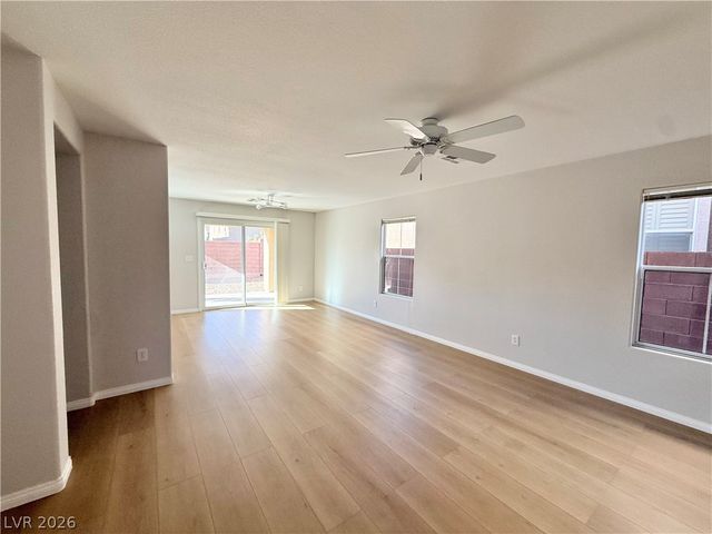 9329 Tonkawa Avenue, Las Vegas, NV 89178