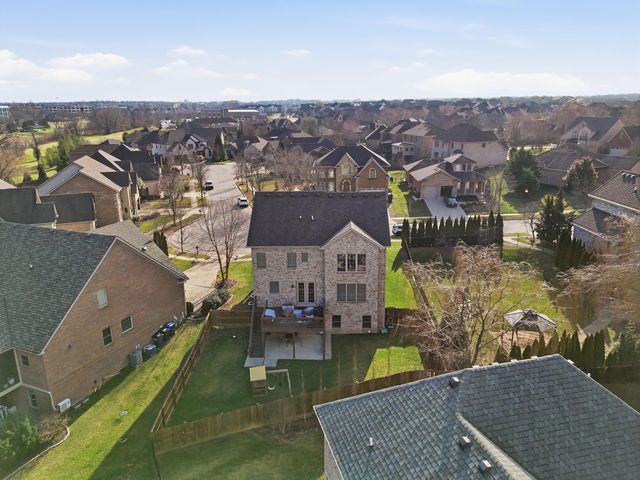 2417 Rossini Place, Lexington, KY 40509