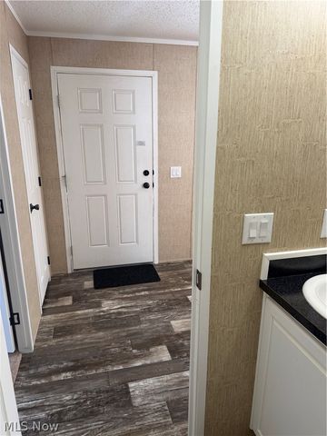 202 W Main Street 139, Conneaut, OH 44030