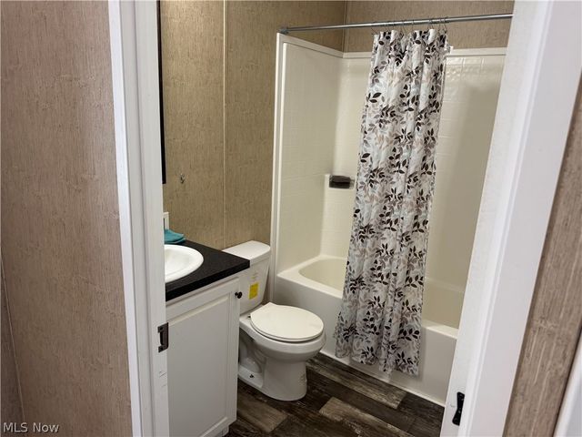 202 W Main Street 139, Conneaut, OH 44030