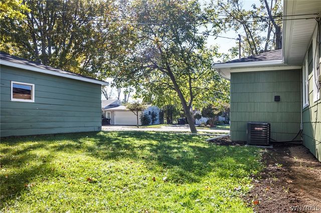 3 Kelvin Drive, Tonawanda, NY 14223