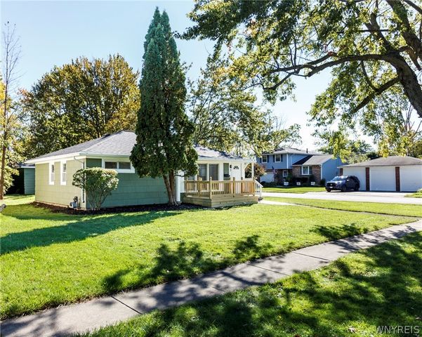 3 Kelvin Drive, Tonawanda, NY 14223