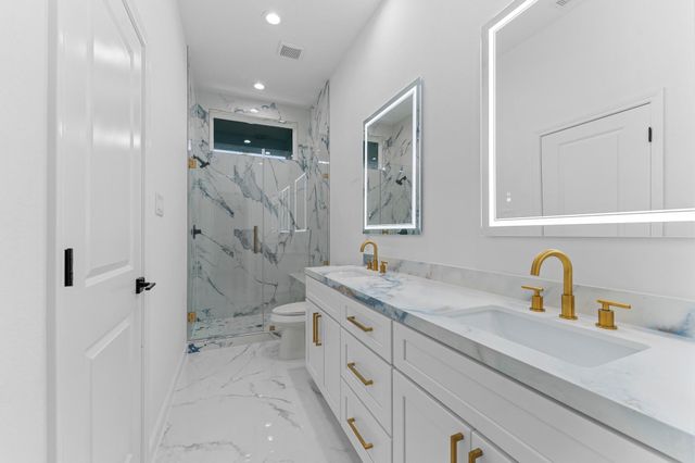 7323 Bastogne Road, Houston, TX 77033