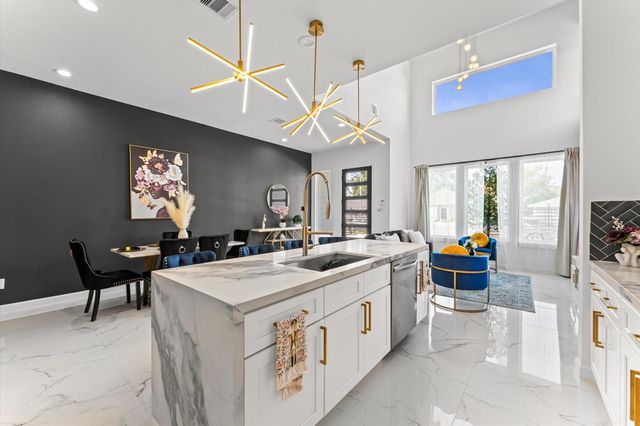 7323 Bastogne Road, Houston, TX 77033